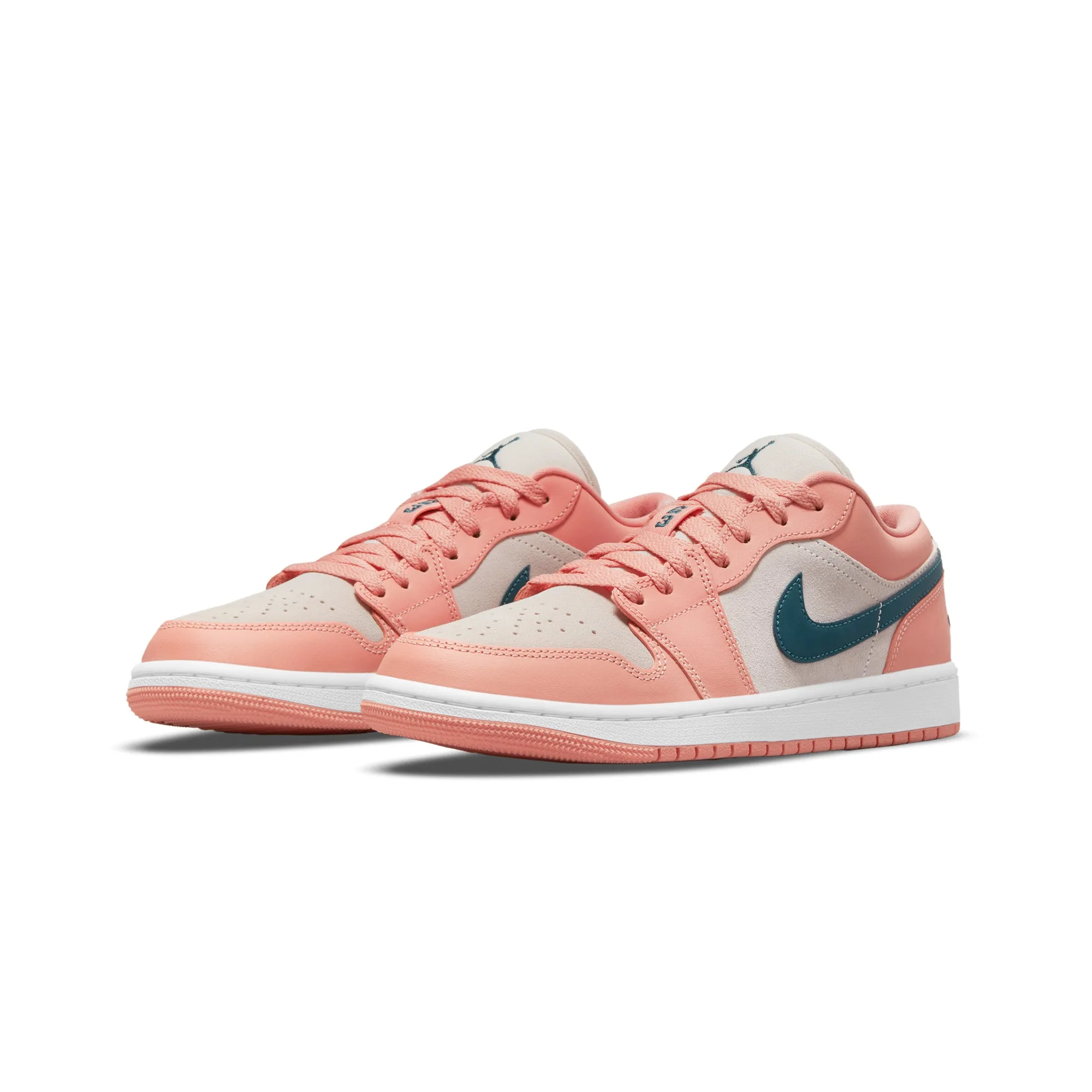 Air Jordan Womens 1 Low Shoes