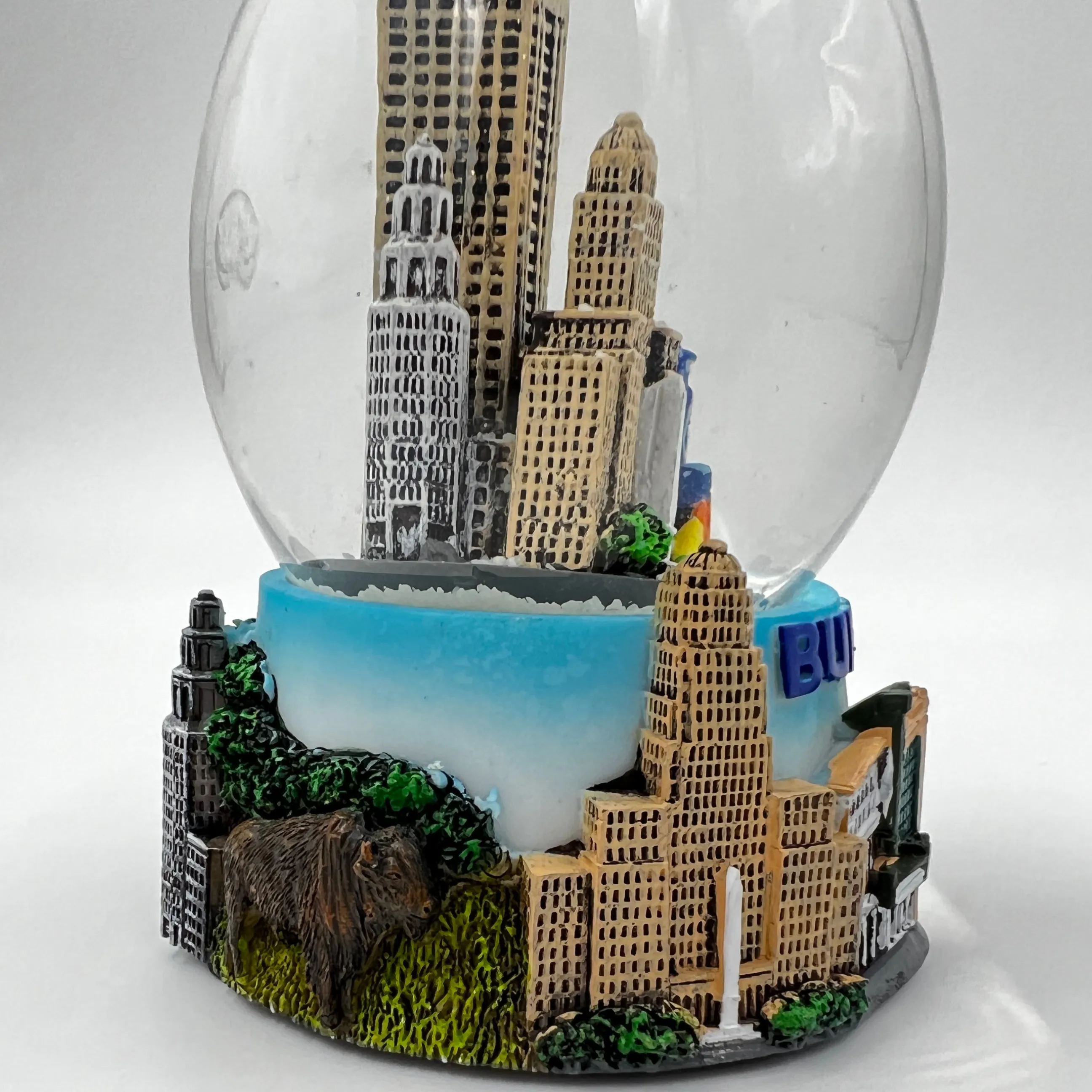 Buffalo Skyline Snow Globe