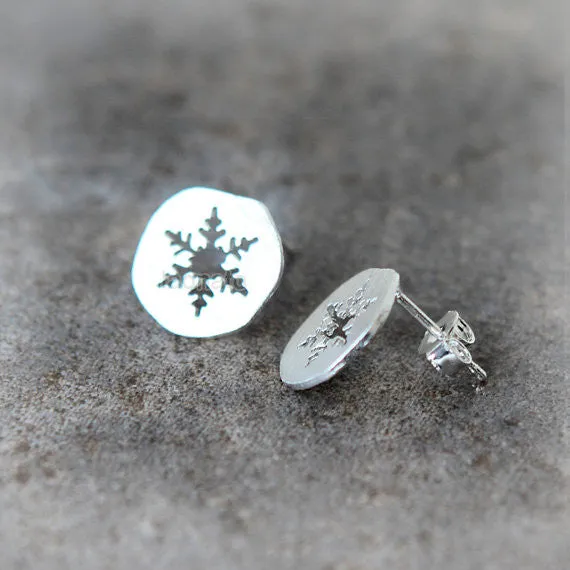 Cutout Snowflake Earrings