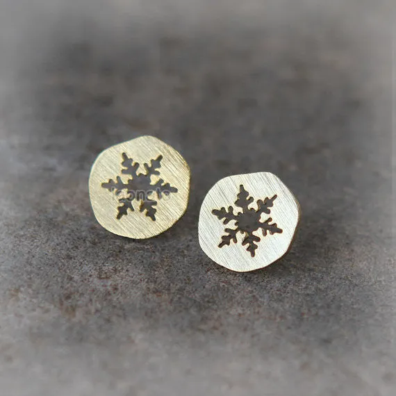 Cutout Snowflake Earrings