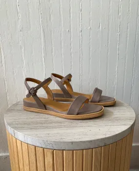 Kent Sandal