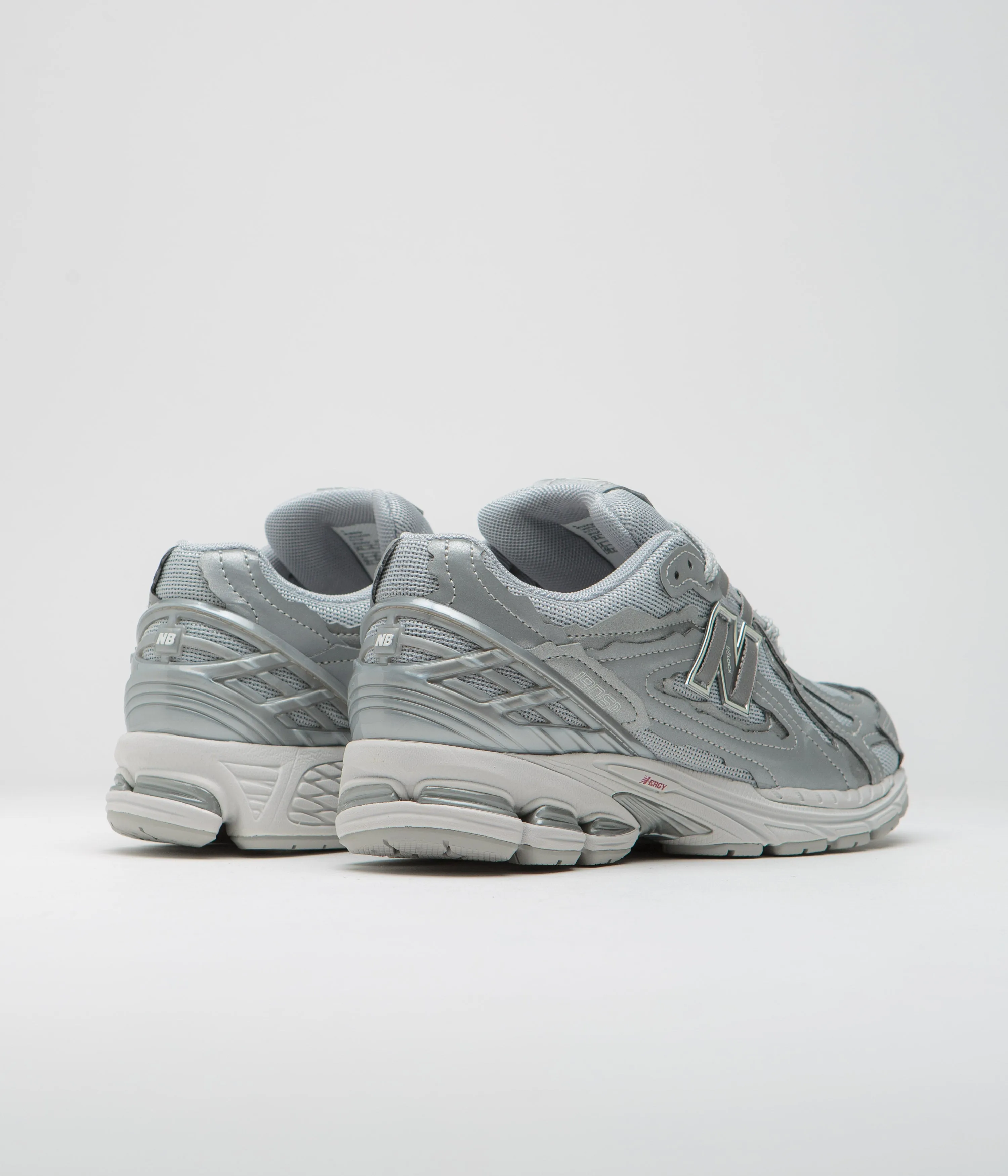 New Balance 1906 Shoes - Silver Metallic