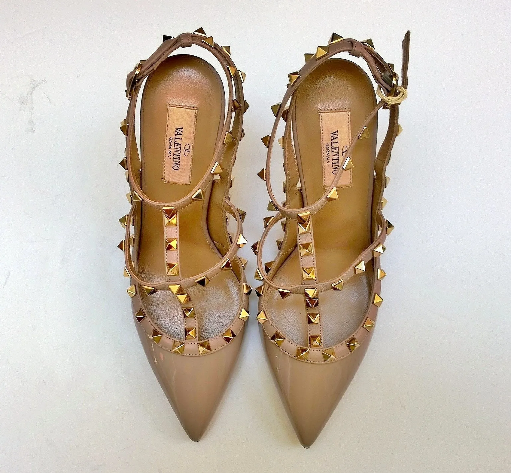 Valentino Garavani Rockstud 100 Poudre Nude Patent Heels